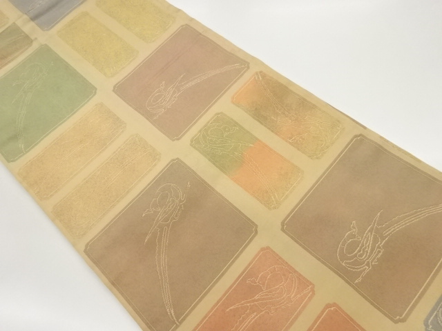 色紙に雉模様織出し名古屋帯